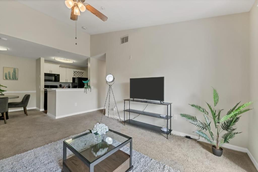 ブレーデントンDesigned 2Br With Balcony Pool And Gymアパートメント エクステリア 写真